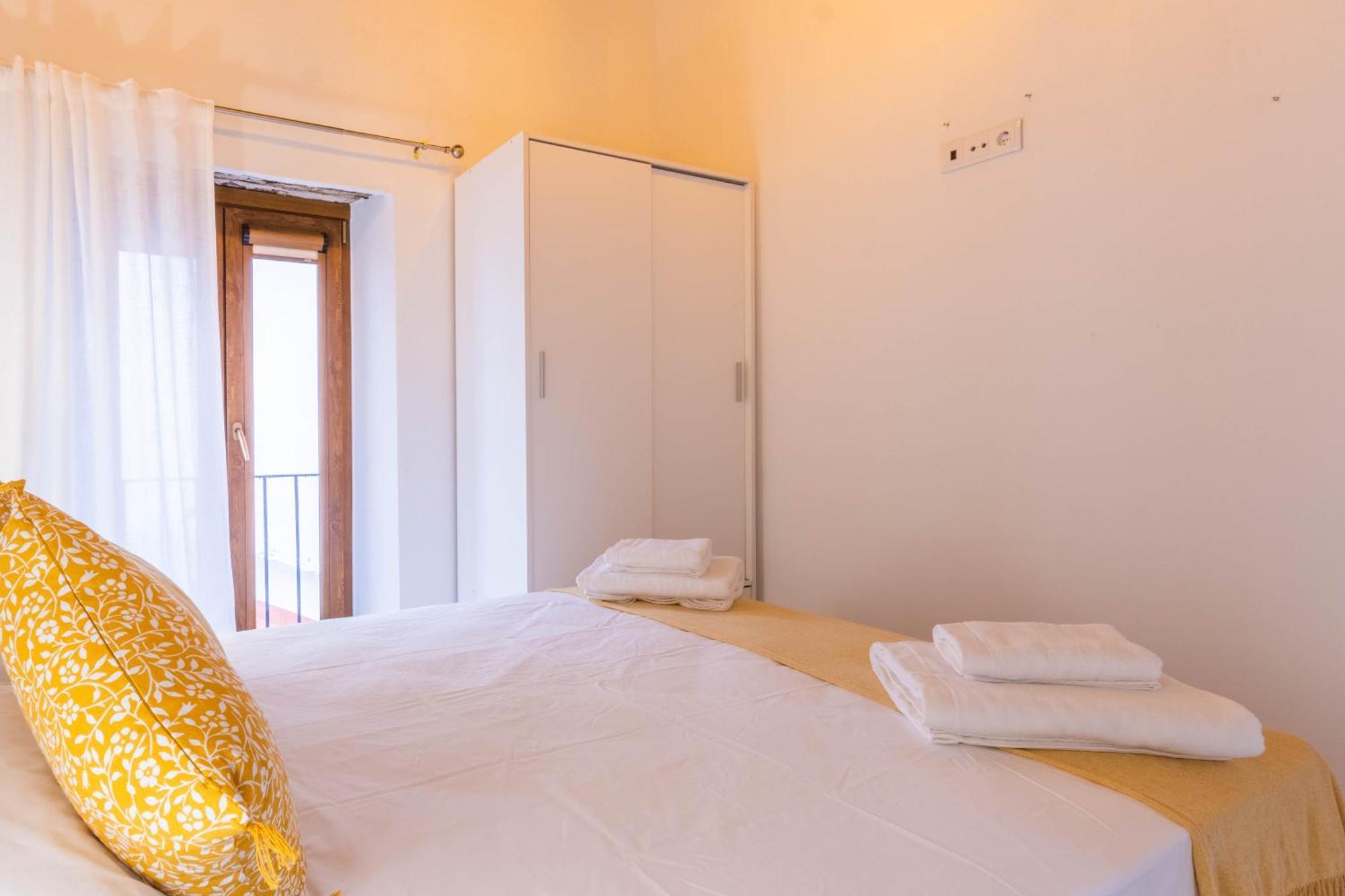 Apartamentos Miguel De Cervantes Centro Cordoba Ngoại thất bức ảnh