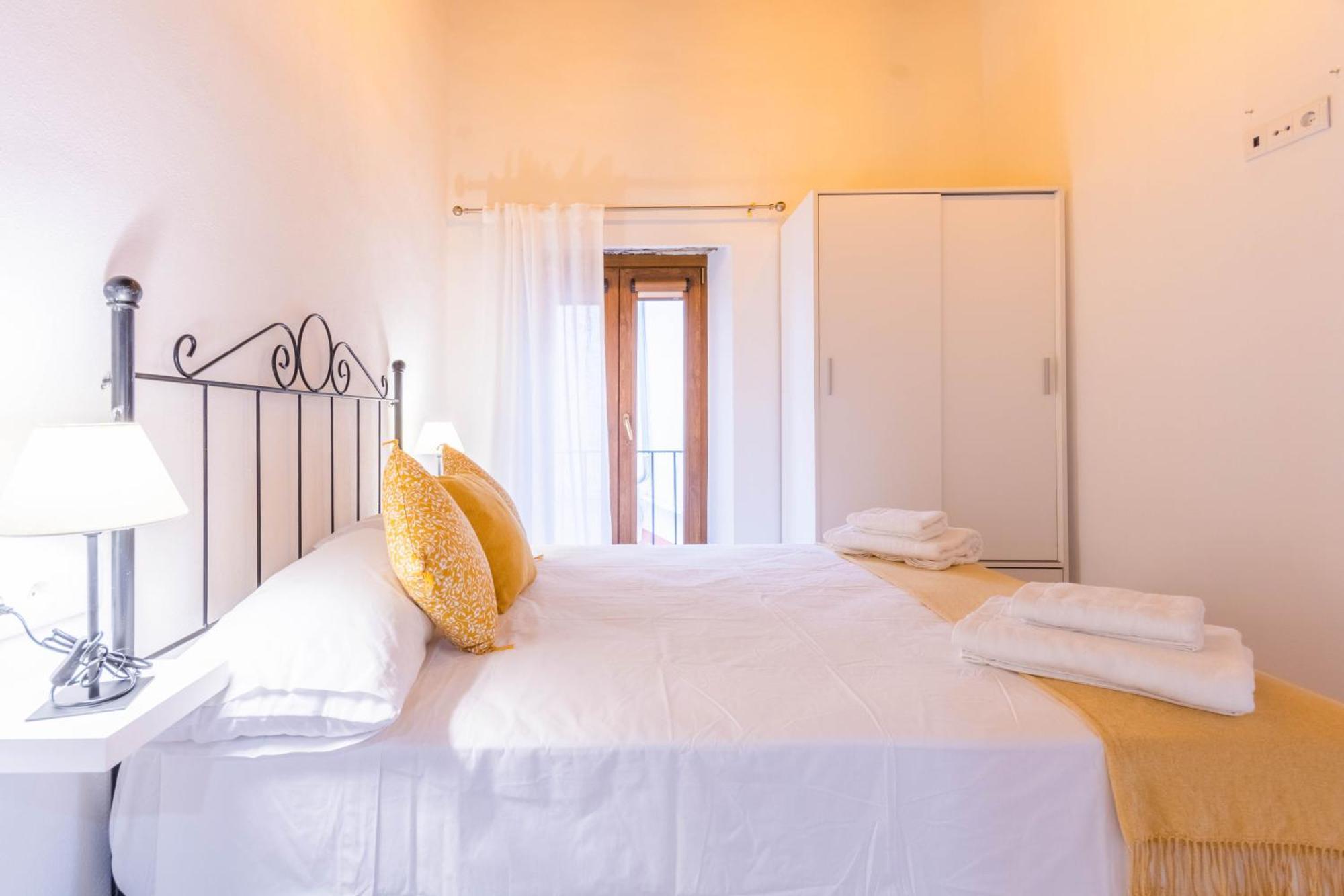 Apartamentos Miguel De Cervantes Centro Cordoba Ngoại thất bức ảnh